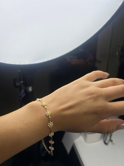 Flowers bracelet