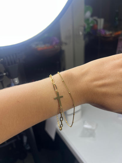 Gold Crosses bracelet